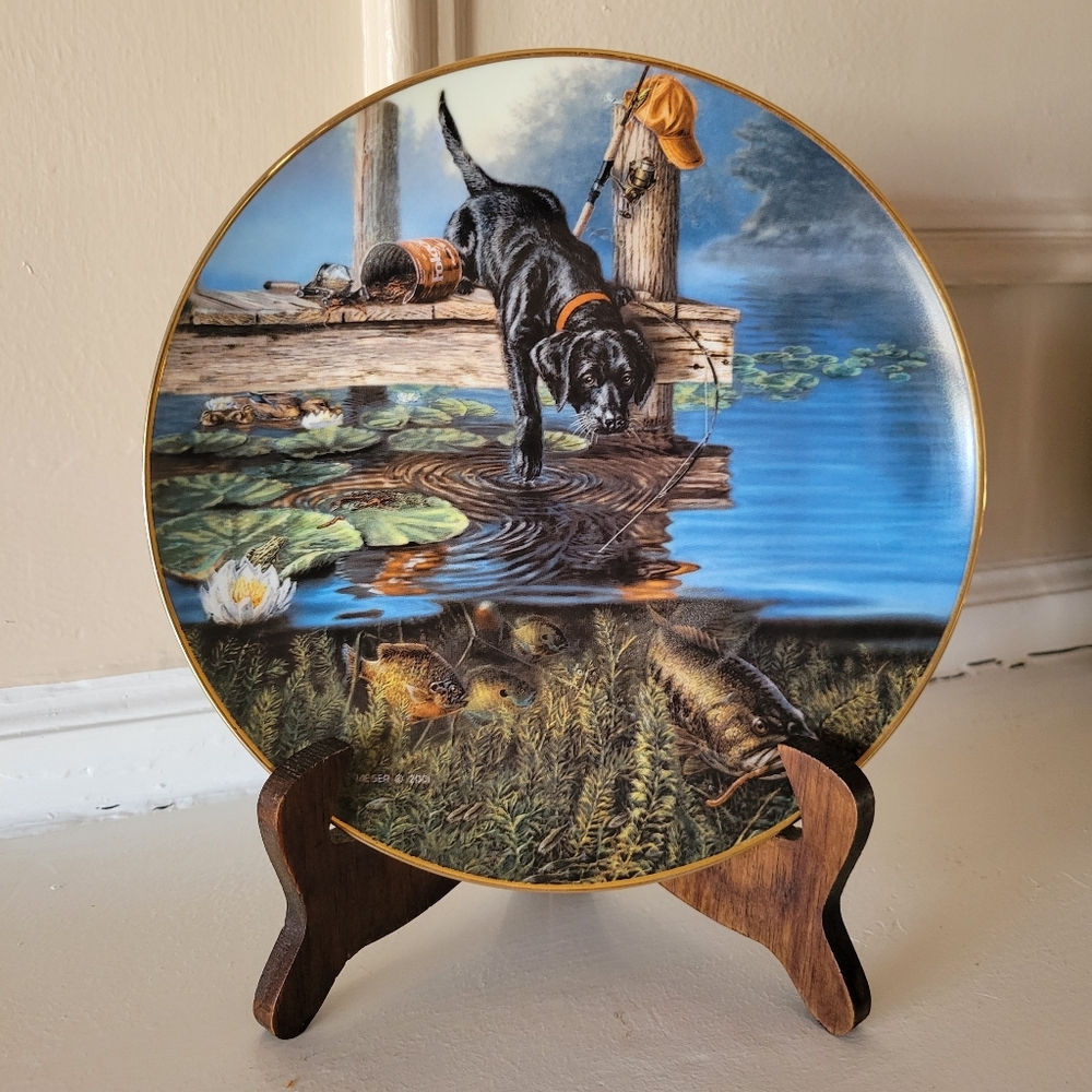 James Meger Decorative Plate "Ripples" With Black Lab